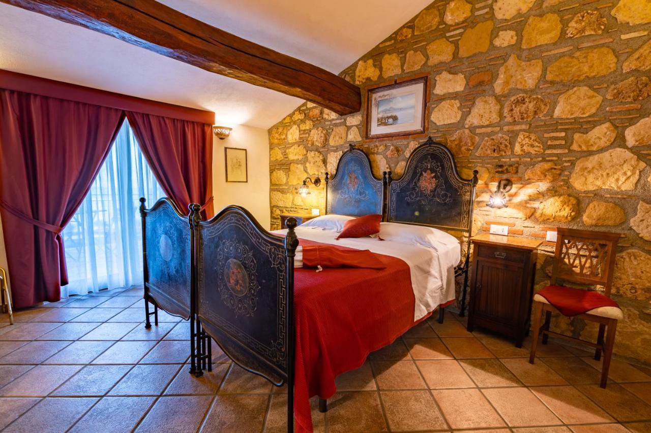 B&B Ottocento Sul Mare ニッツァ・ディ・シチーリア エクステリア 写真