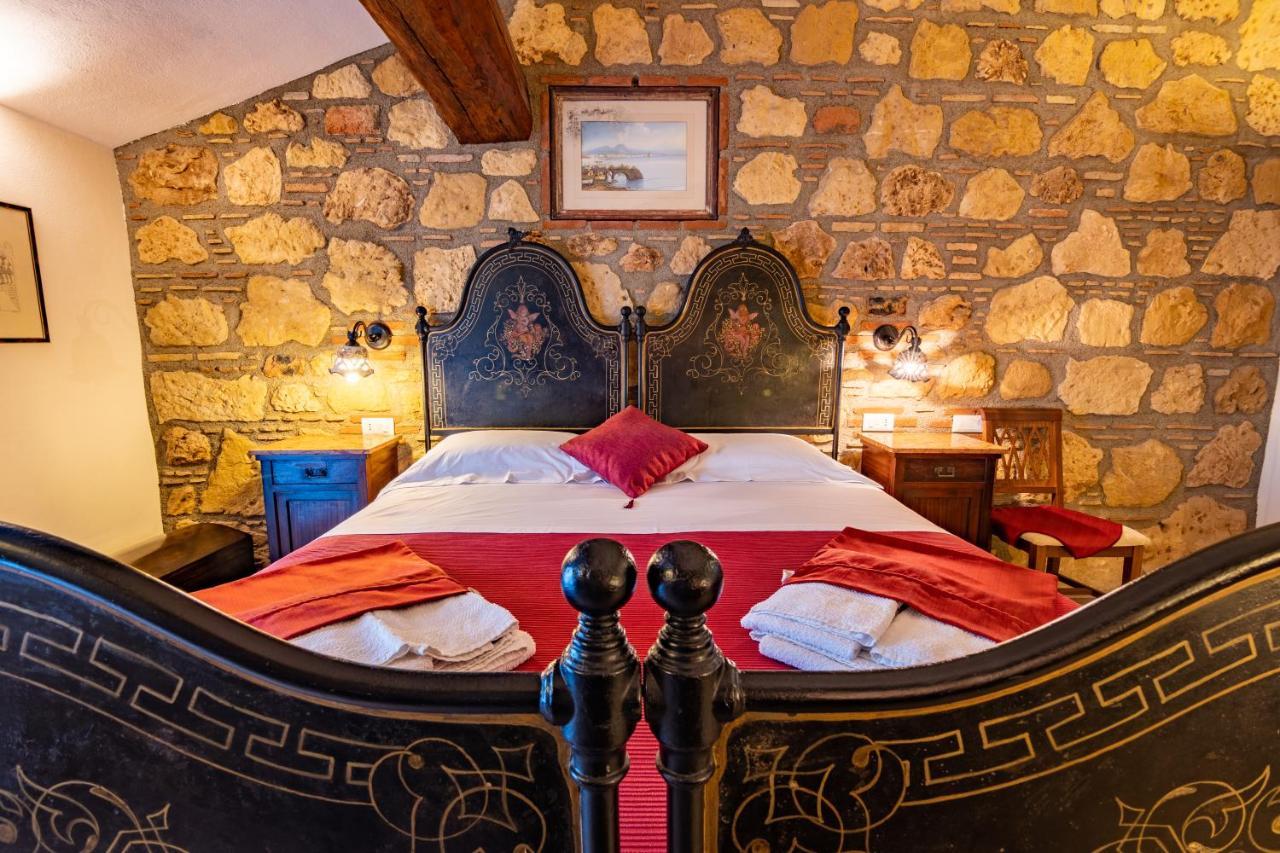 B&B Ottocento Sul Mare ニッツァ・ディ・シチーリア エクステリア 写真