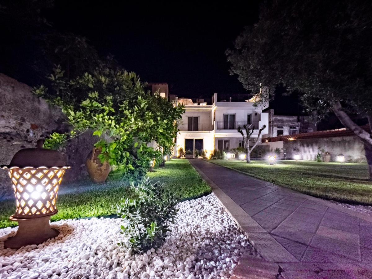 B&B Ottocento Sul Mare ニッツァ・ディ・シチーリア エクステリア 写真