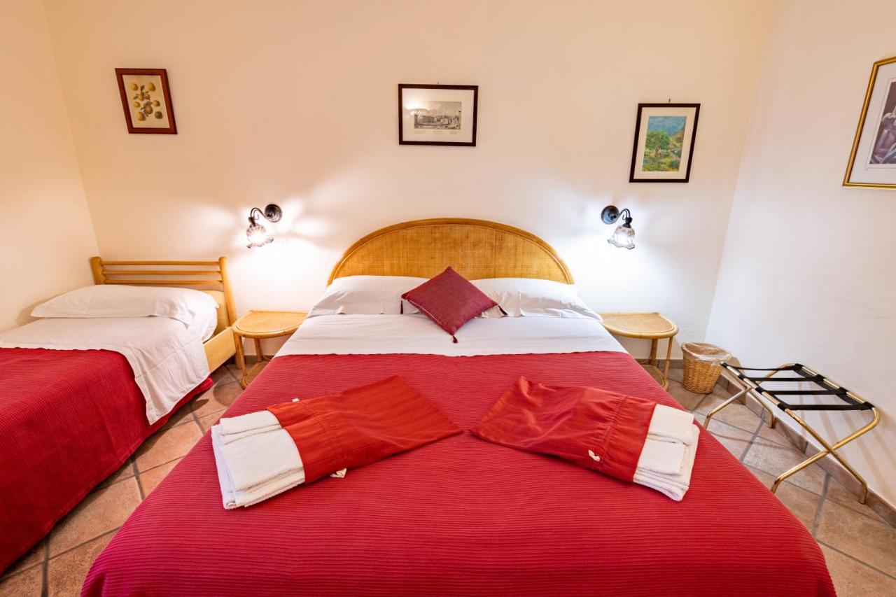 B&B Ottocento Sul Mare ニッツァ・ディ・シチーリア エクステリア 写真