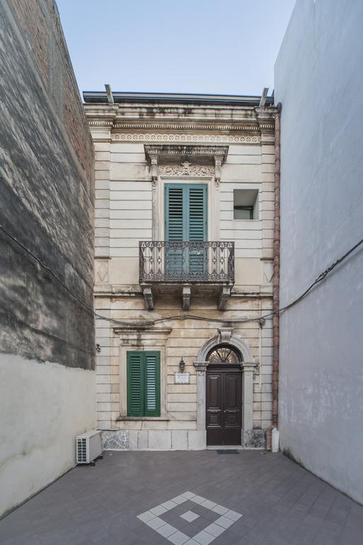 B&B Ottocento Sul Mare ニッツァ・ディ・シチーリア エクステリア 写真